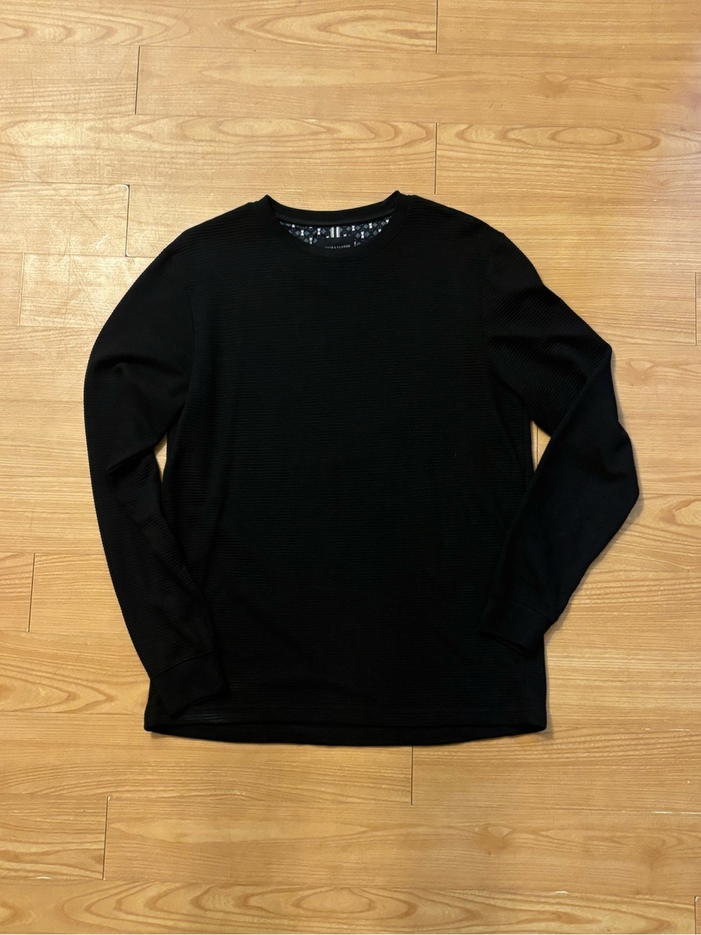 Denim & Flower Black Long-Sleeve Crewneck Top